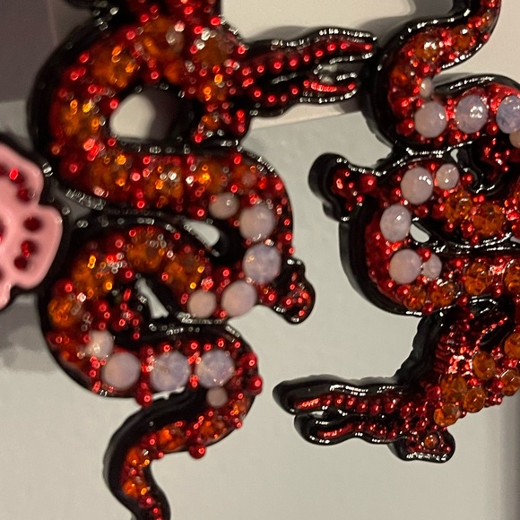 🔥NWT BETSEY JOHNSON BLING DRAGON EARRINGS🔥 - Picture 3 of 6